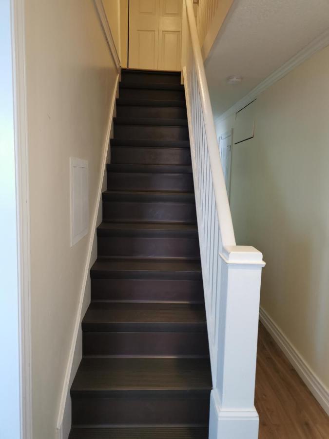 שאנל-פורט או באסק Starboard Side Guest House מראה חיצוני תמונה